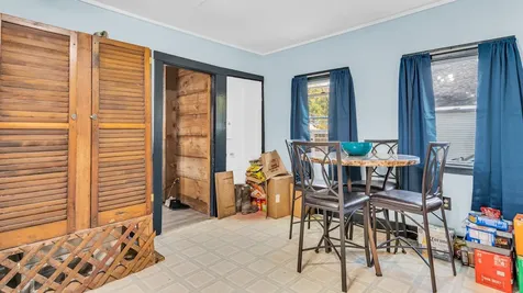 18 Weymouth Street Richmond ME 04357