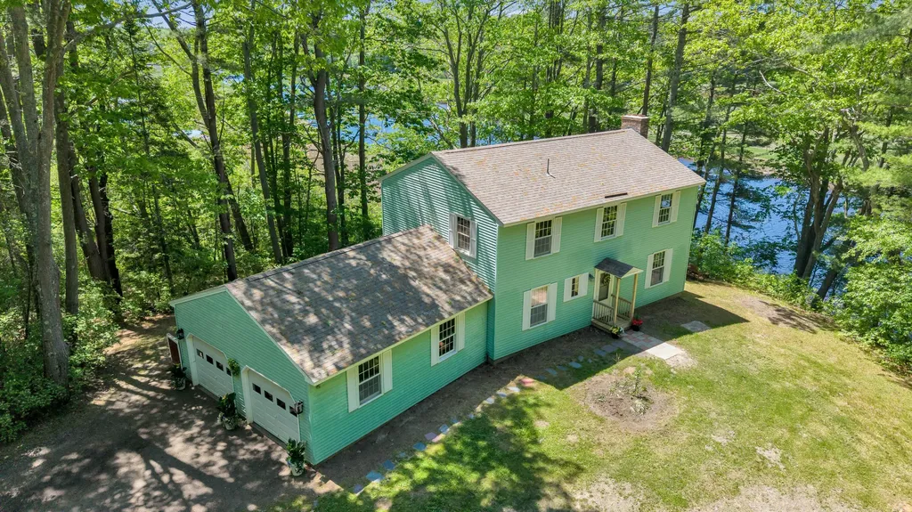 1 Friendly Pines Lane Kennebunk ME 04043