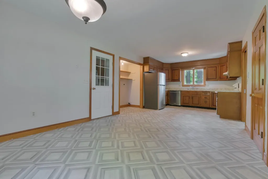 1 Friendly Pines Lane Kennebunk ME 04043