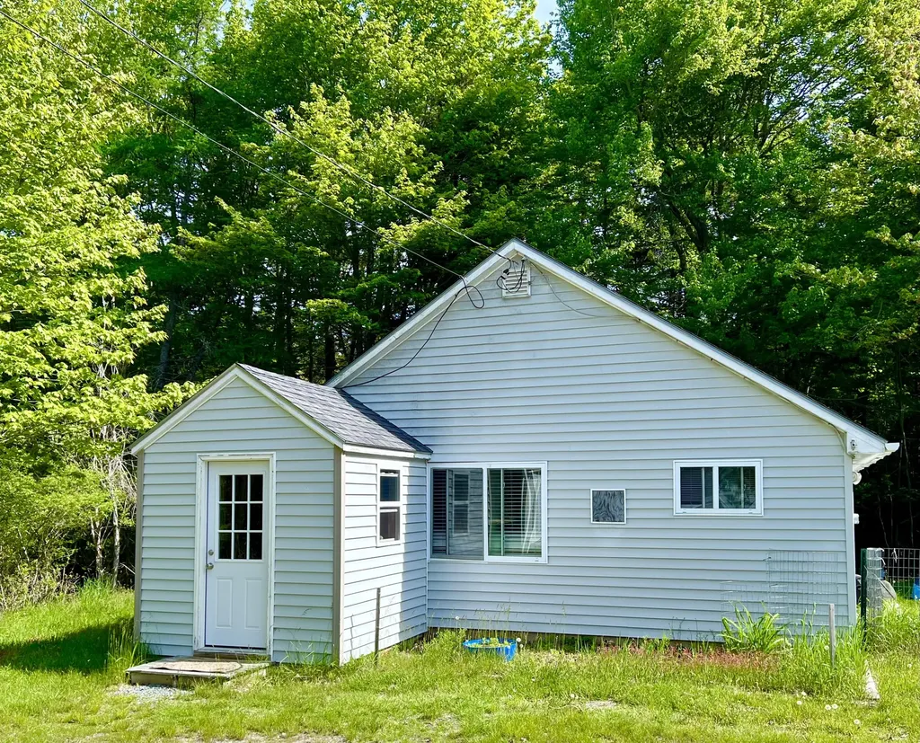 4 Long Pond Road Southwest Harbor ME 04679