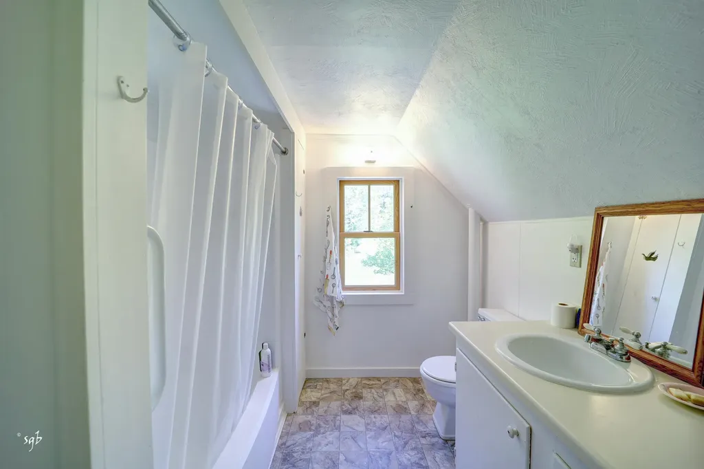655 Hinckley Ridge Road Blue Hill ME 04614