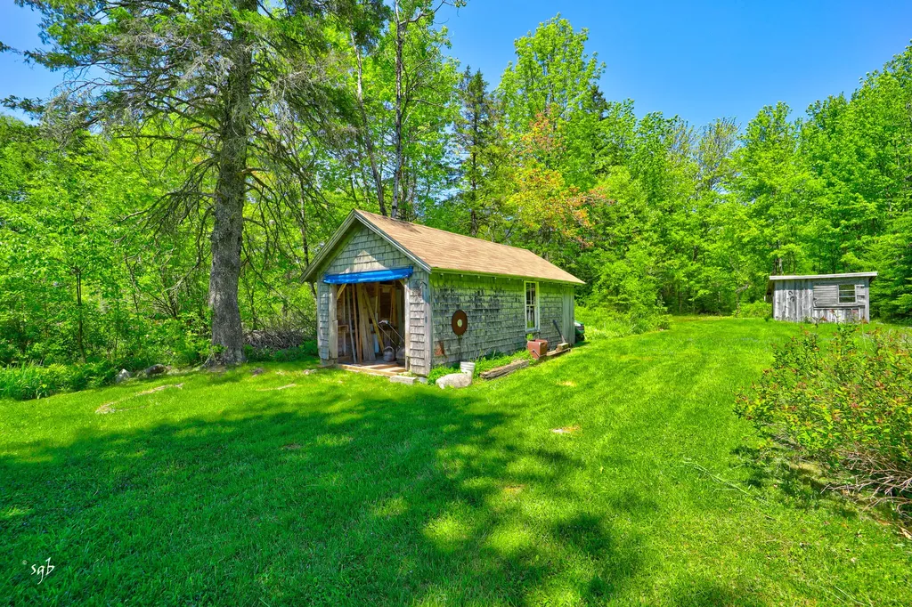 655 Hinckley Ridge Road Blue Hill ME 04614