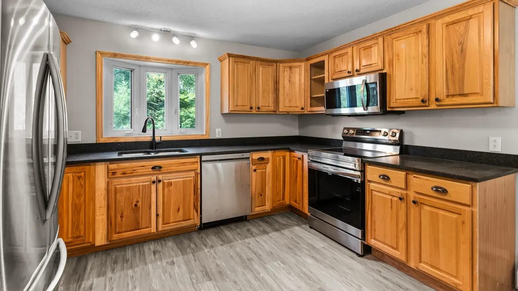 421 Harrison Road Naples ME 04055