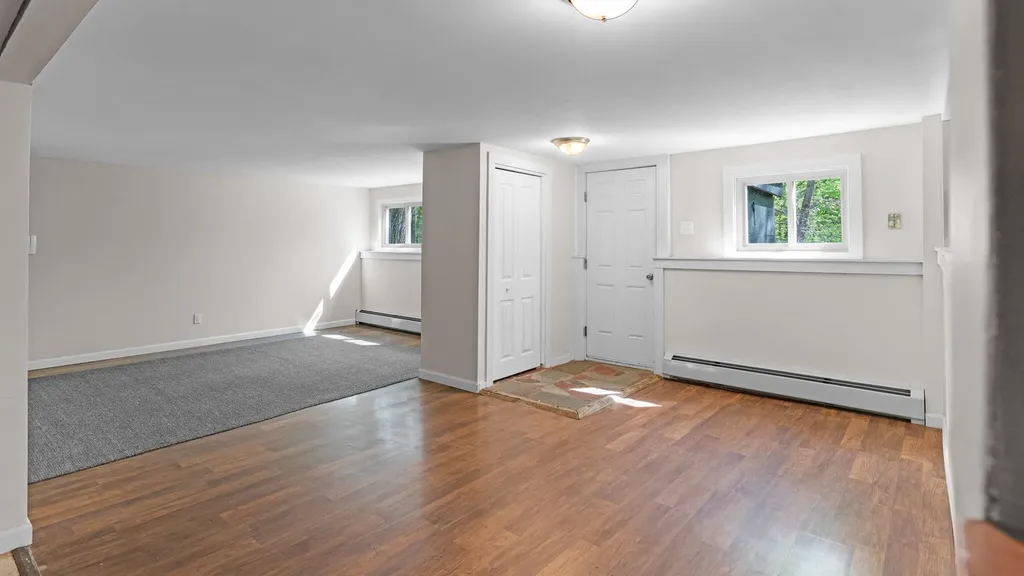 421 Harrison Road Naples ME 04055