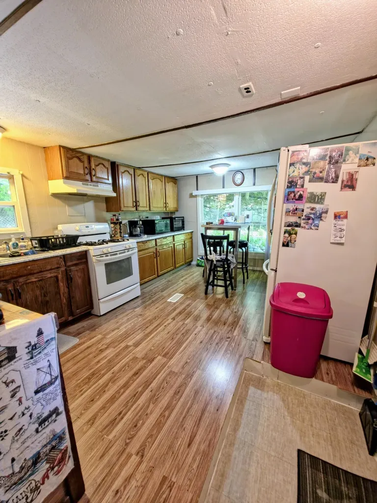7 Whitman Street Mexico ME 04257