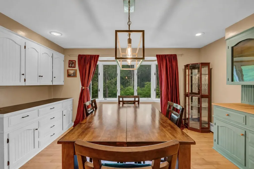 164 Arbor Terrace Pittsfield ME 04967