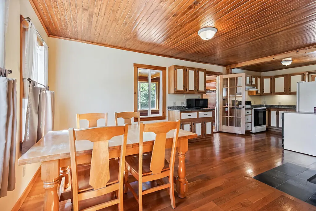 402 Waldoboro Road Friendship ME 04547