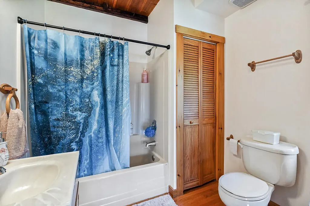 402 Waldoboro Road Friendship ME 04547