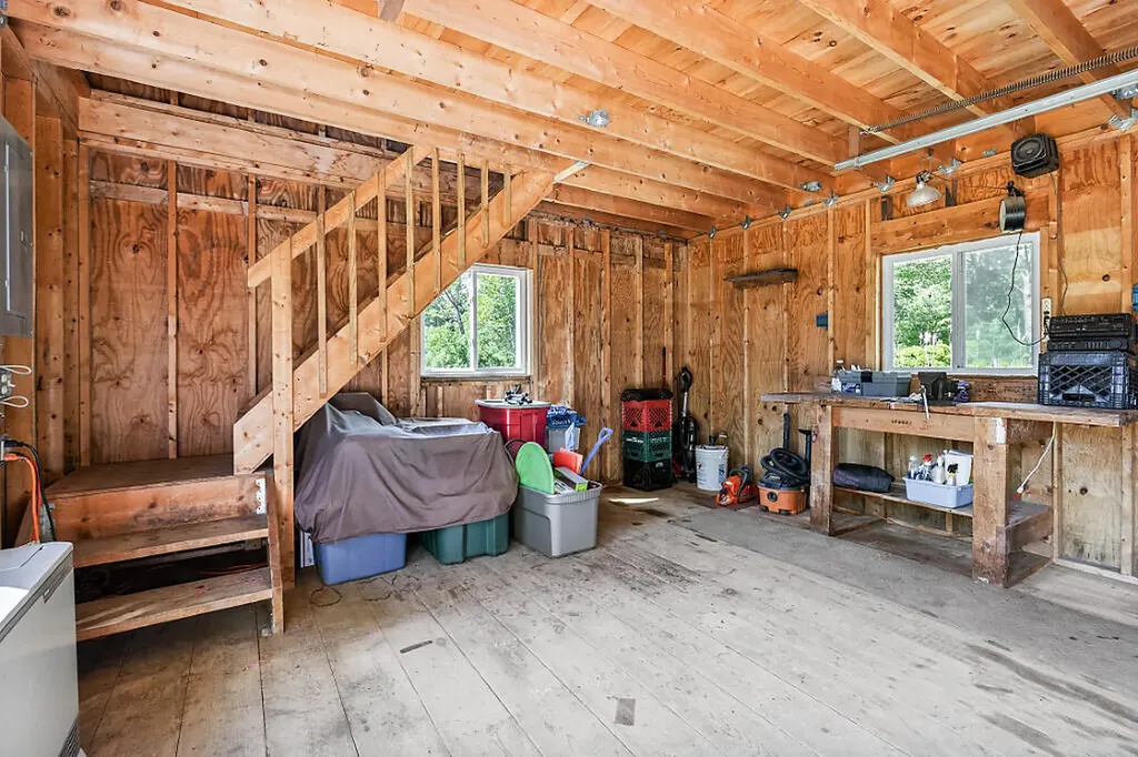 402 Waldoboro Road Friendship ME 04547
