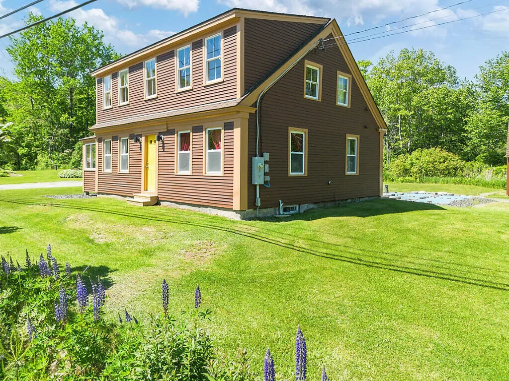 402 Waldoboro Road Friendship ME 04547