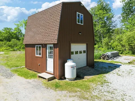 402 Waldoboro Road Friendship ME 04547