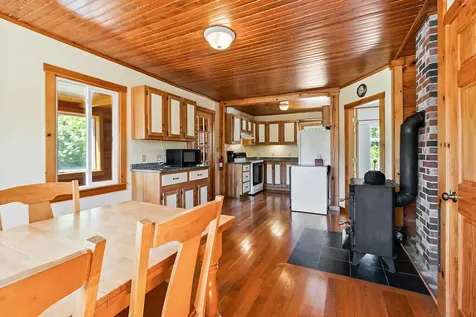 402 Waldoboro Road Friendship ME 04547