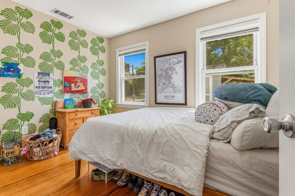 10-12 Dismukes Street Kittery ME 03904