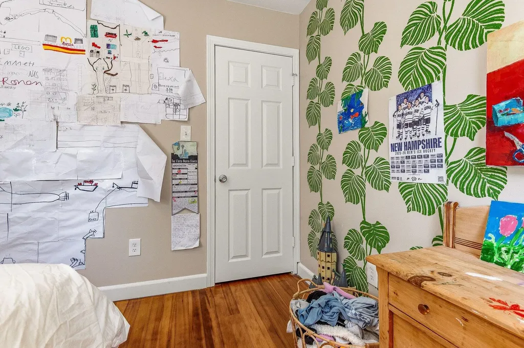 10-12 Dismukes Street Kittery ME 03904