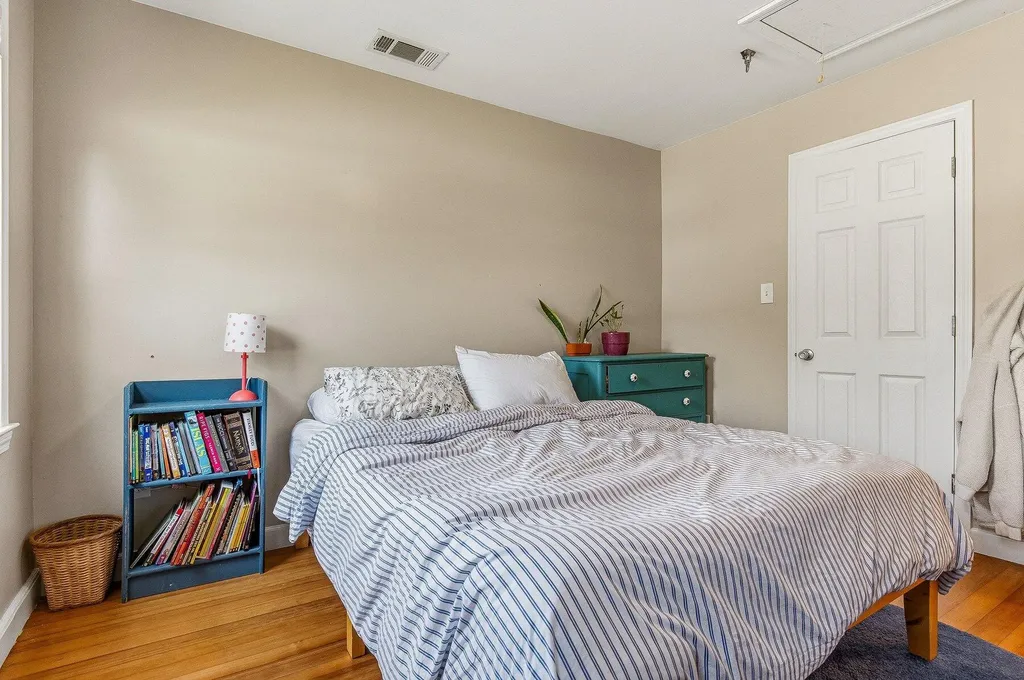 10-12 Dismukes Street Kittery ME 03904