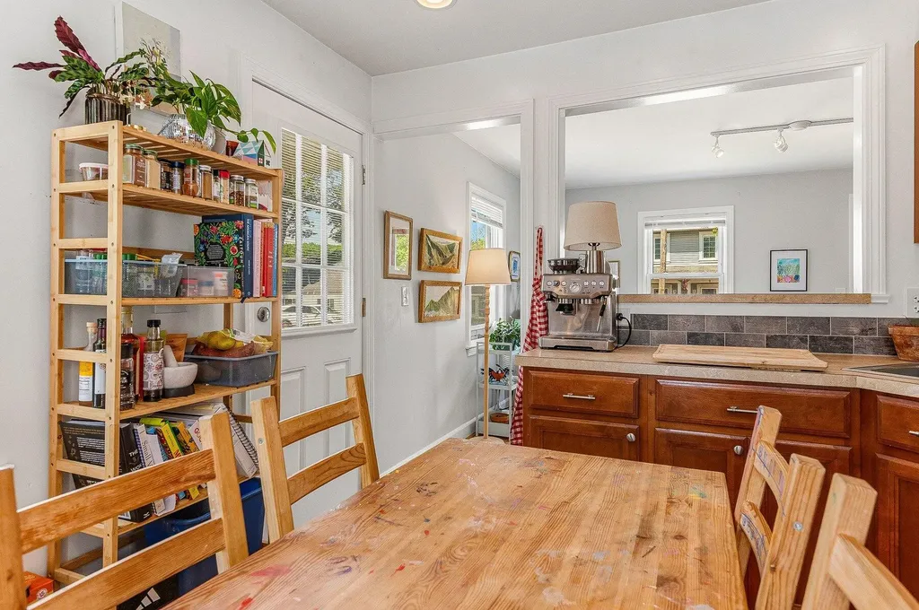 10-12 Dismukes Street Kittery ME 03904