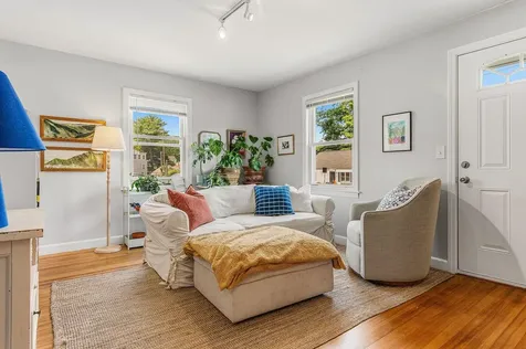 10-12 Dismukes Street Kittery ME 03904