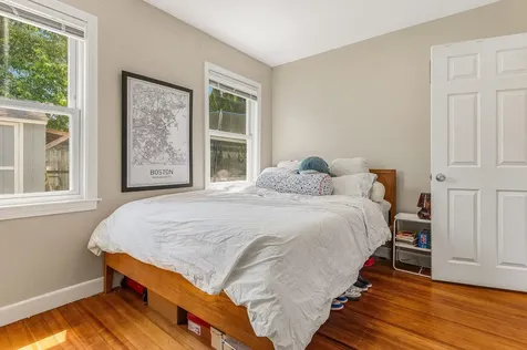 10-12 Dismukes Street Kittery ME 03904