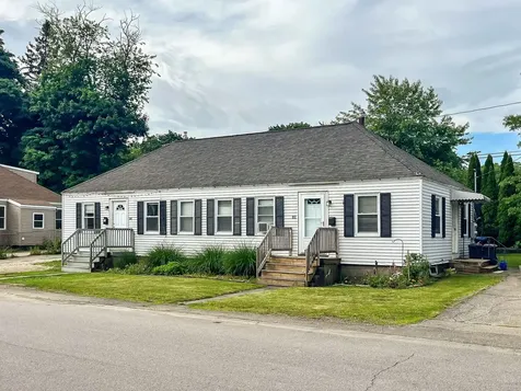 10-12 Dismukes Street Kittery ME 03904