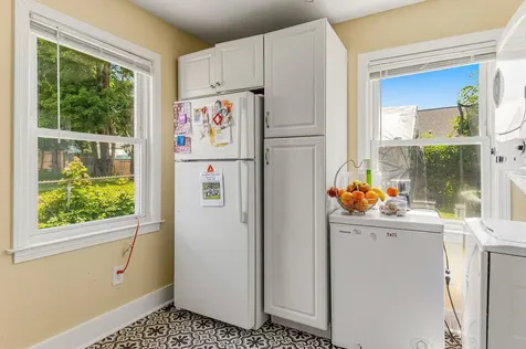 10-12 Dismukes Street Kittery ME 03904