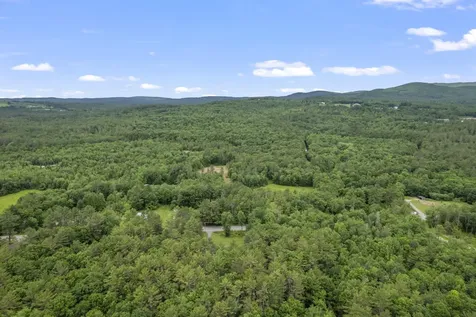 8-3 Turner Street Buckfield ME 04220