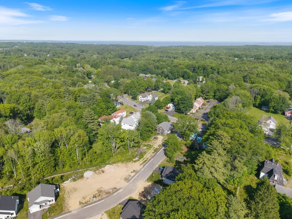8 Heritage Way Saco ME 04072