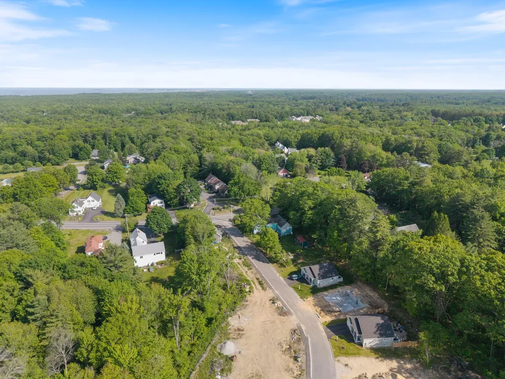 8 Heritage Way Saco ME 04072