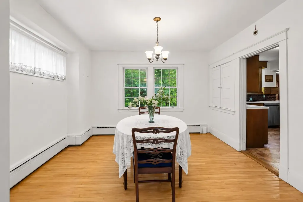 10 Burleigh Street Waterville ME 04901