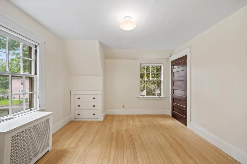 10 Burleigh Street Waterville ME 04901