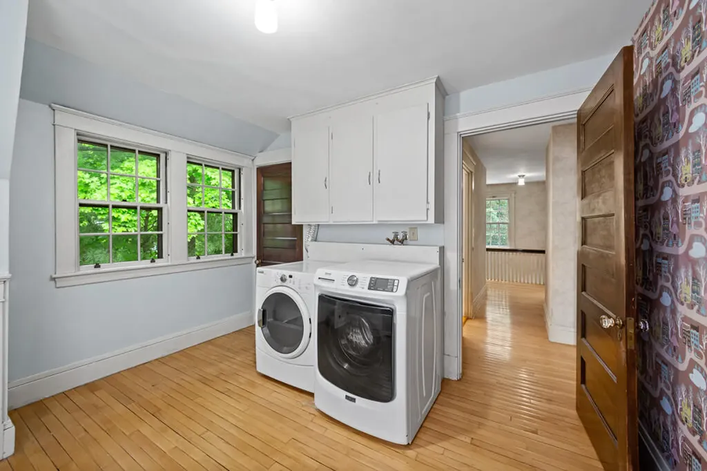 10 Burleigh Street Waterville ME 04901