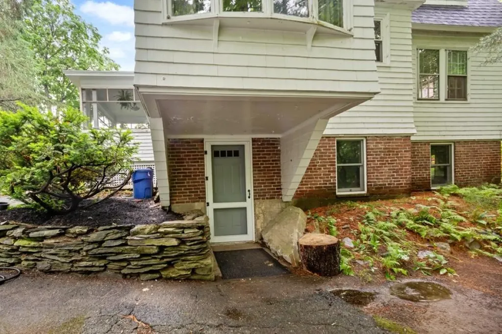10 Burleigh Street Waterville ME 04901