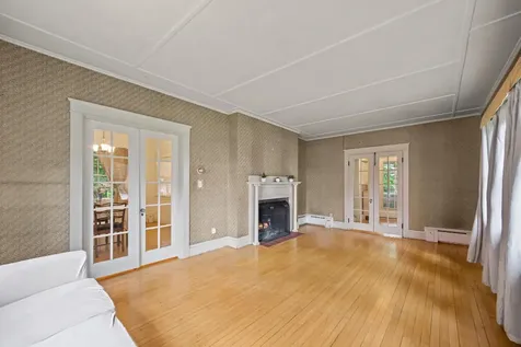 10 Burleigh Street Waterville ME 04901
