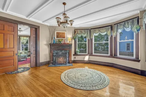 21 Laurel Avenue Auburn ME 04210