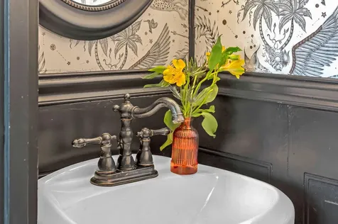 21 Laurel Avenue Auburn ME 04210