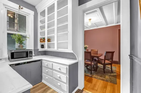 21 Laurel Avenue Auburn ME 04210