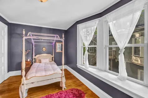 21 Laurel Avenue Auburn ME 04210