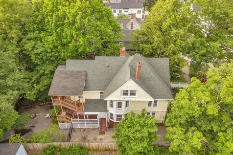 21 Laurel Avenue Auburn ME 04210