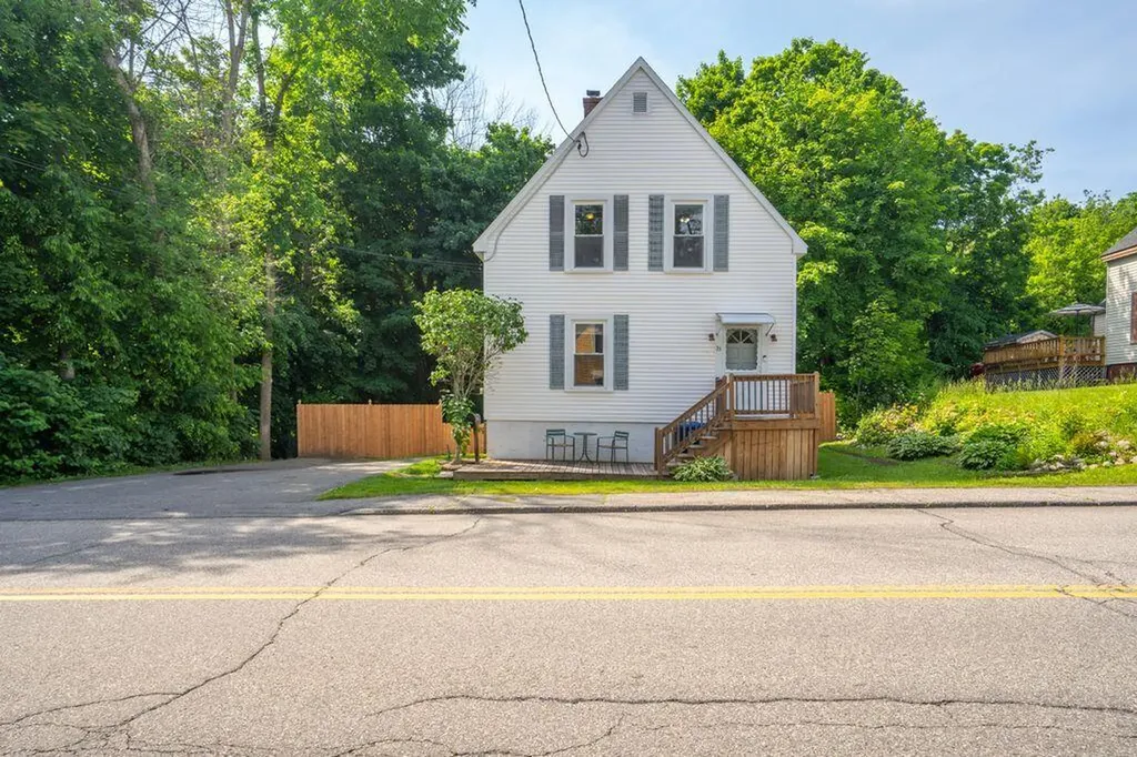33 Brown Street Westbrook ME 04092