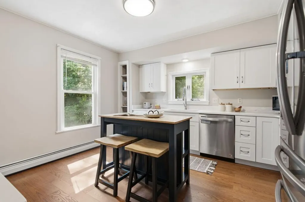 33 Brown Street Westbrook ME 04092