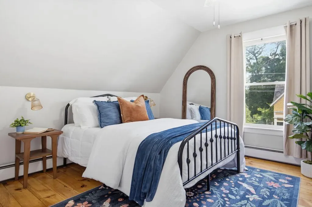 33 Brown Street Westbrook ME 04092