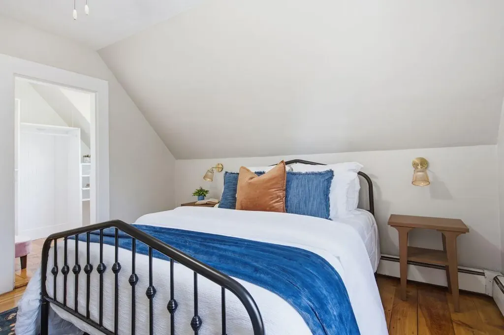 33 Brown Street Westbrook ME 04092