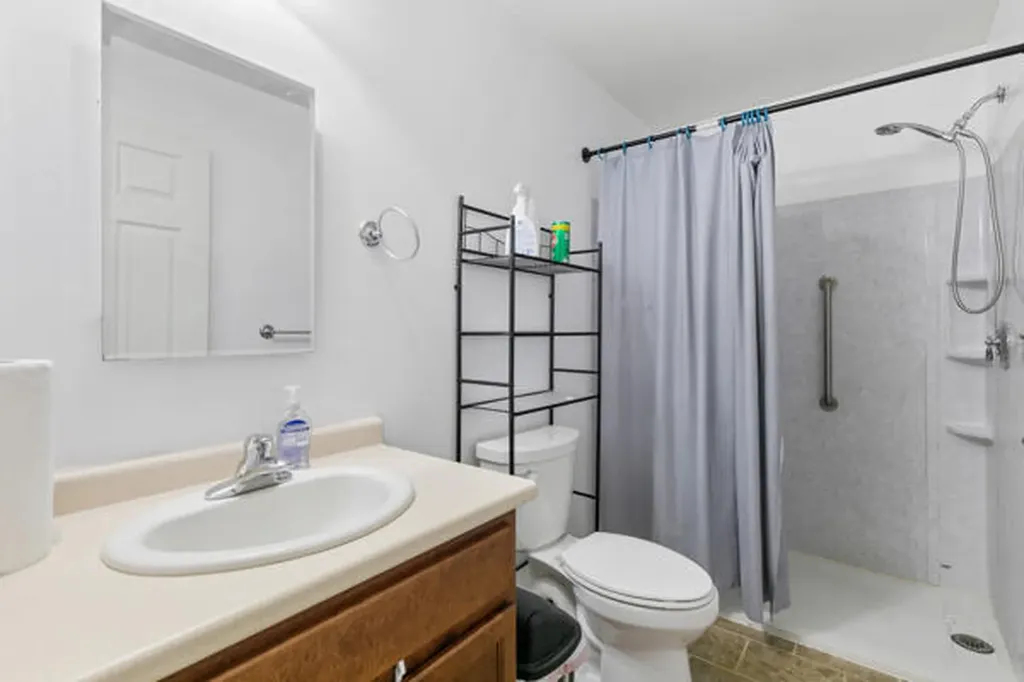 14 Fox Hollow Drive Auburn ME 04210