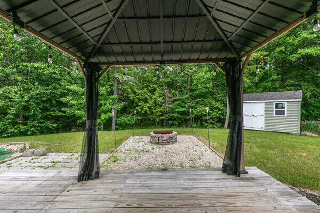 14 Fox Hollow Drive Auburn ME 04210