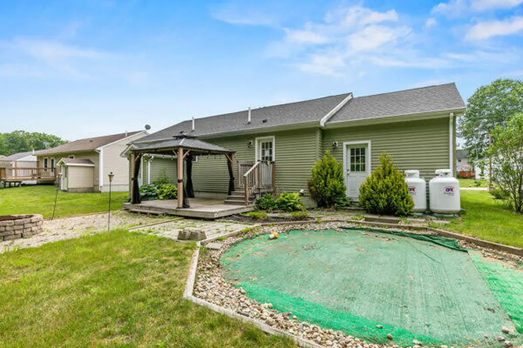 14 Fox Hollow Drive Auburn ME 04210