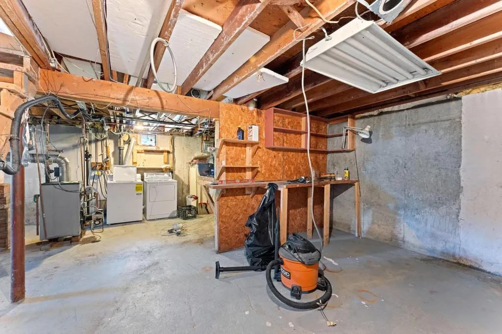 33 Penn Avenue Portland ME 04103