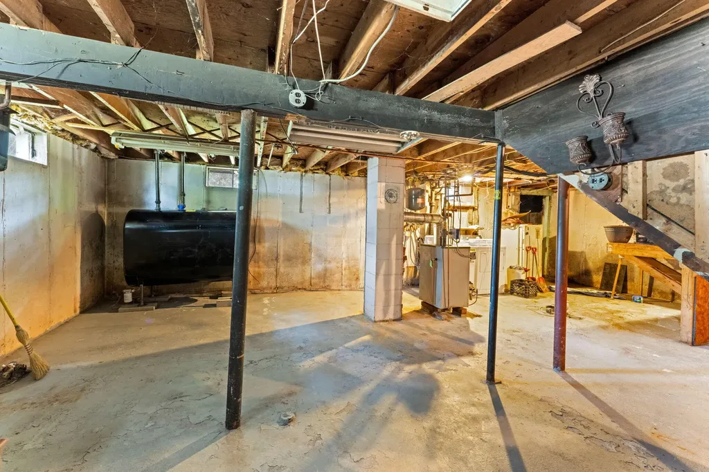 33 Penn Avenue Portland ME 04103