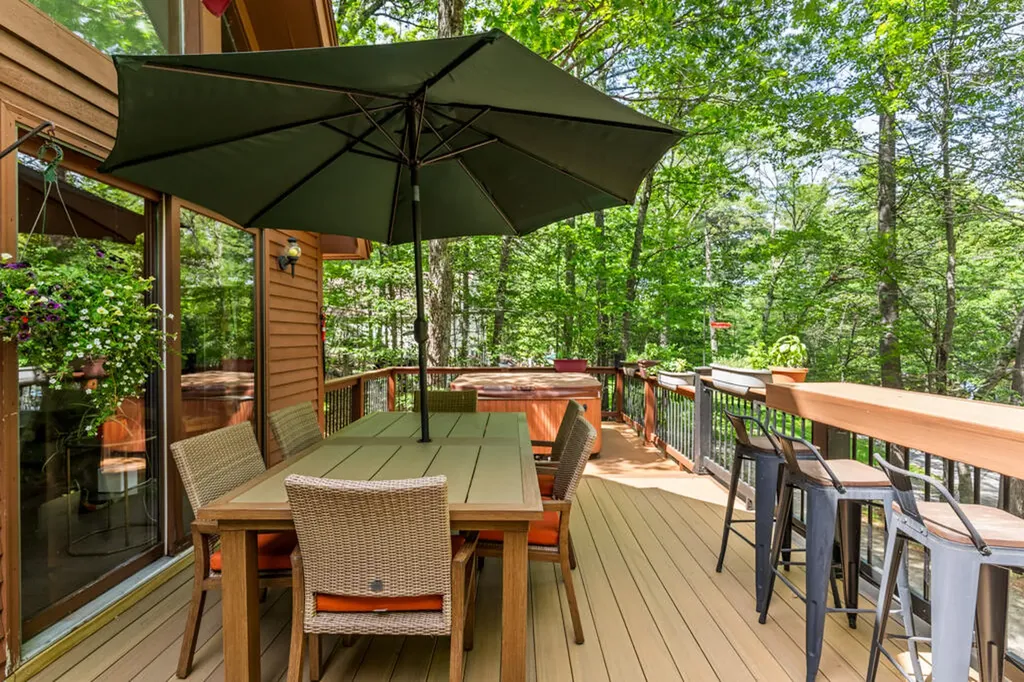 90 Trickey Pond Road Naples ME 04055