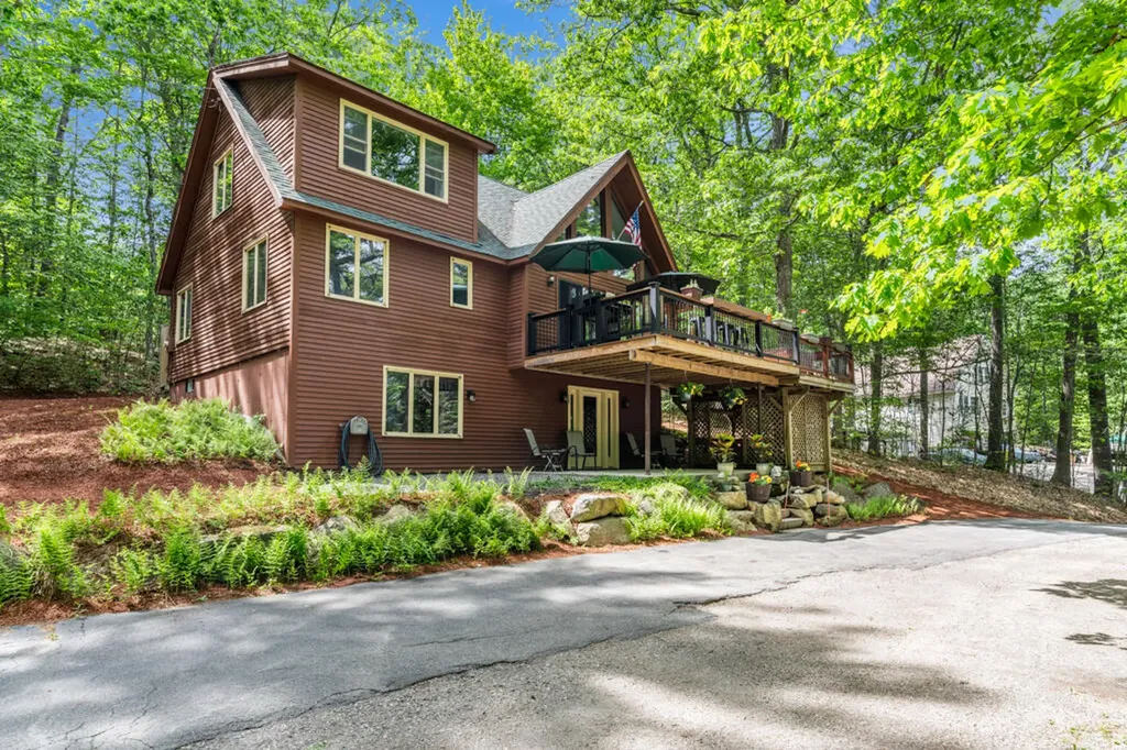90 Trickey Pond Road Naples ME 04055