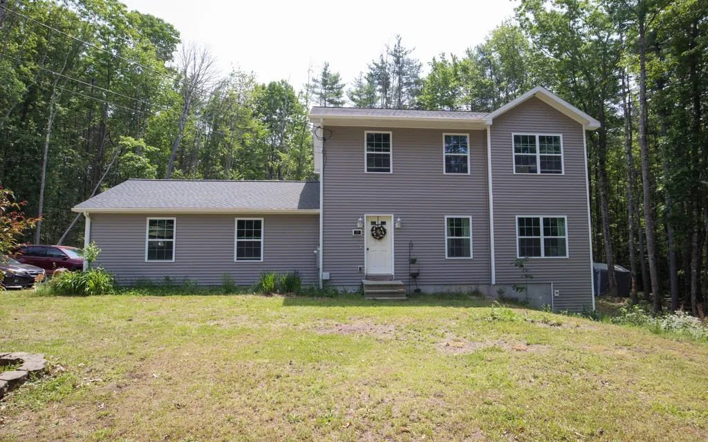 129 Elm Street Sanford ME 04083