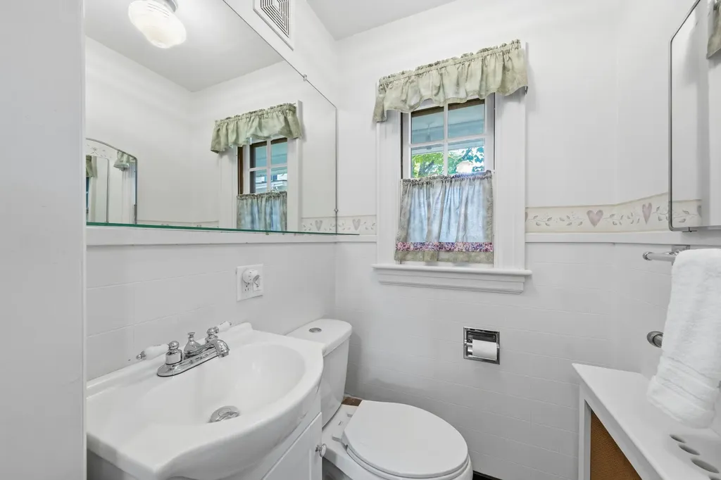 76 Limerock Street Rockland ME 04841